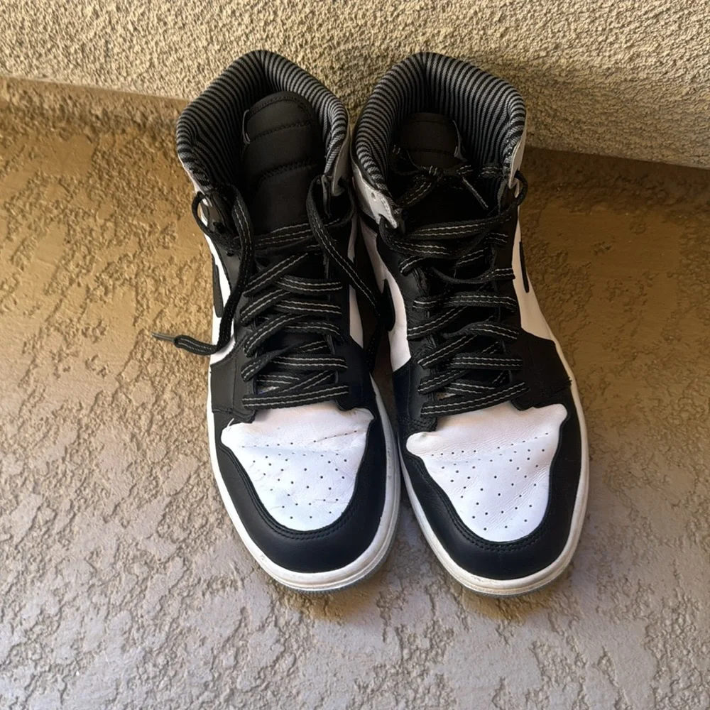 Air Jordan 1 Retro Barons